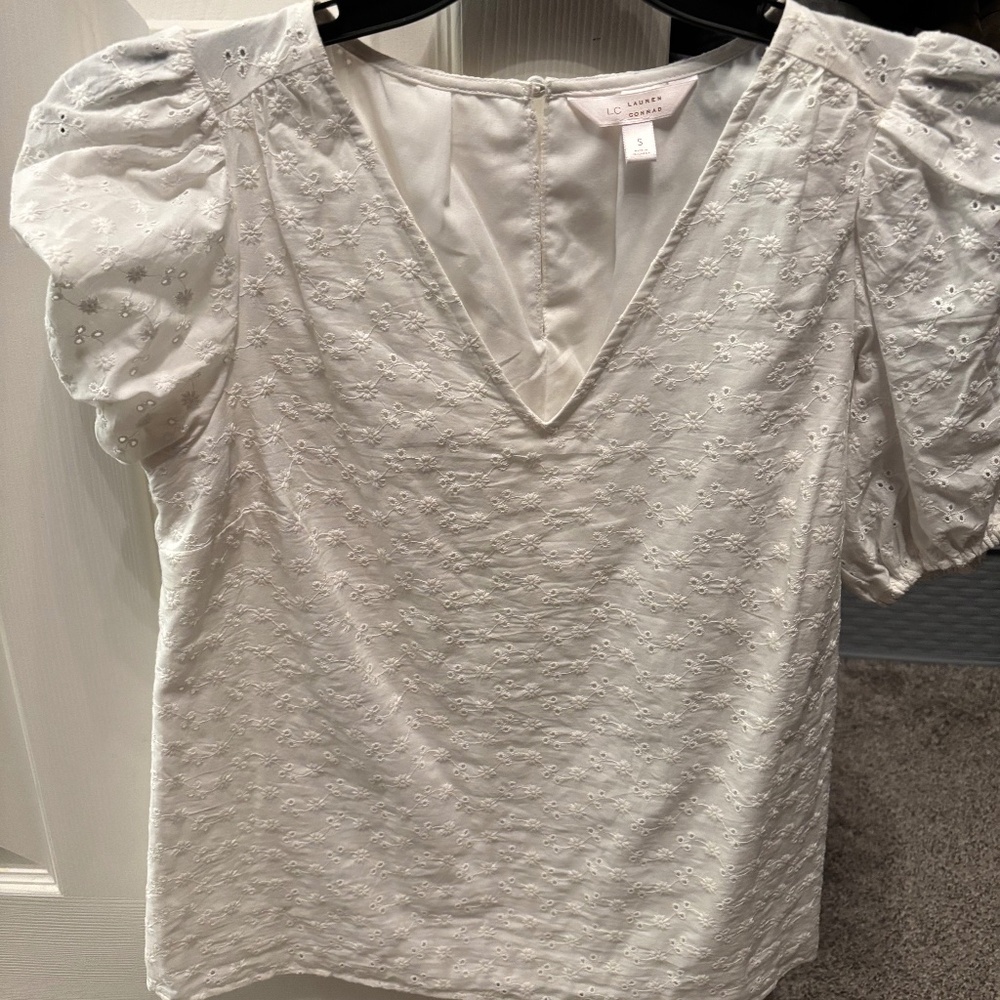 LC Lauren Conrad top